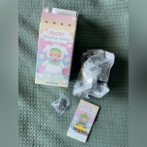 Pucky Sleeping Babies Alien Baby